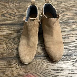 Toms light brown booties